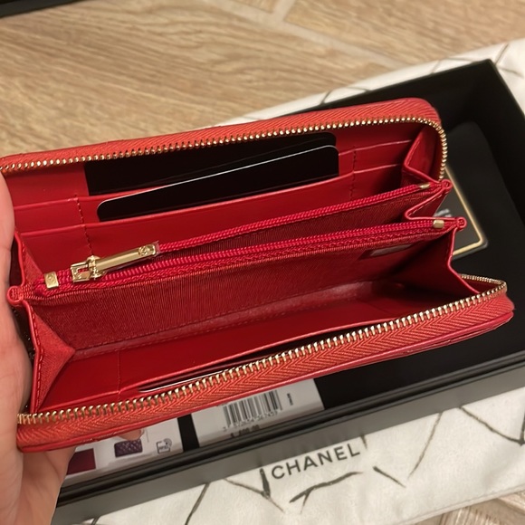 Chanel red wallet - Picture 4 of 5